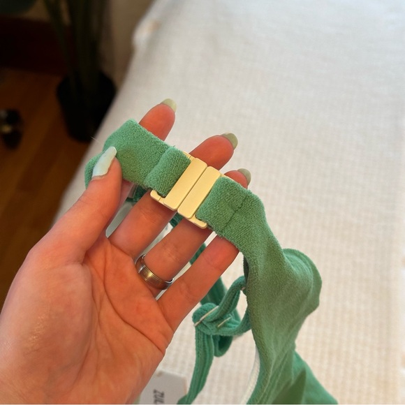 NWT zulu and zephyr towelling green swim top sz 2 - Picture 5 of 6